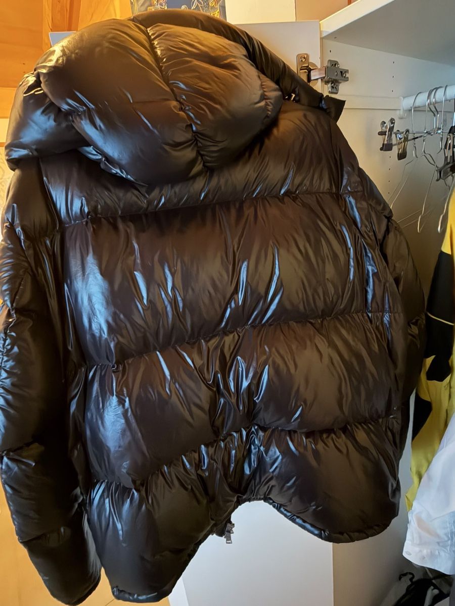Jacken: Moncler Montbeliard Jacke – Gebraucht aus Rubigen von RbClank 1