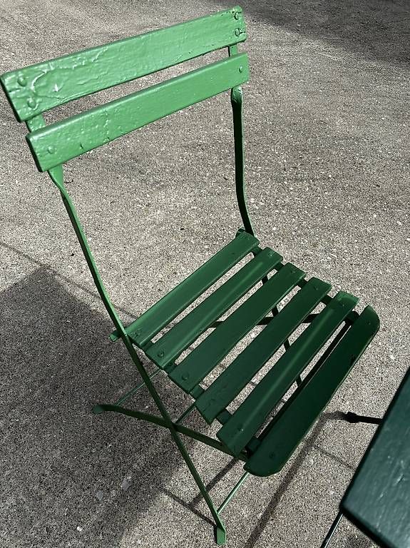 Set di tavolo e panche: Table et chaises anciennes  – Usato da VALLAMAND venduto da bebec 2