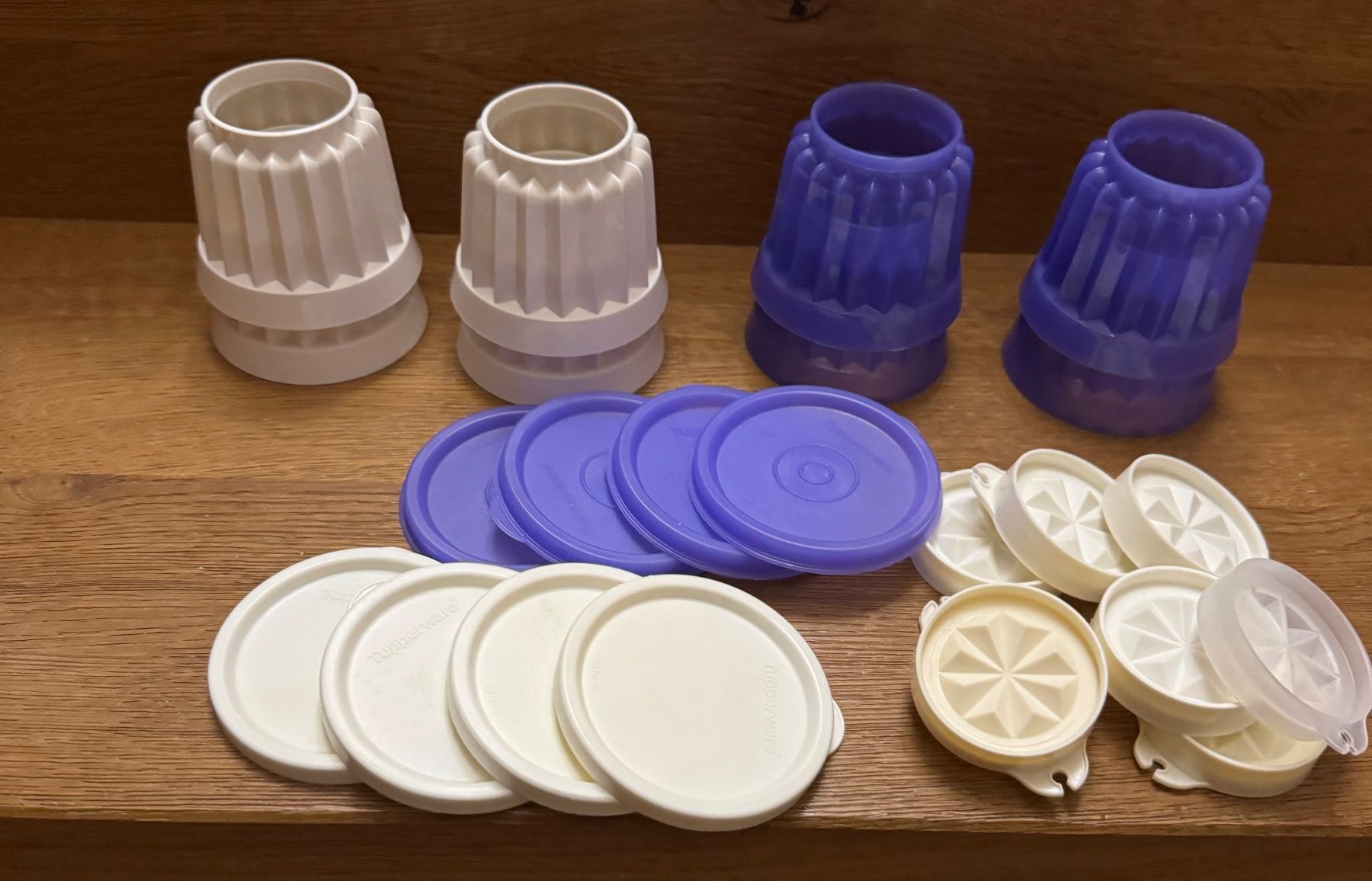 Tupperware Behälter & Ähnliches: Tupperware Pudding Form Set – Gebraucht aus Herzogenbuchsee von zukerka 1