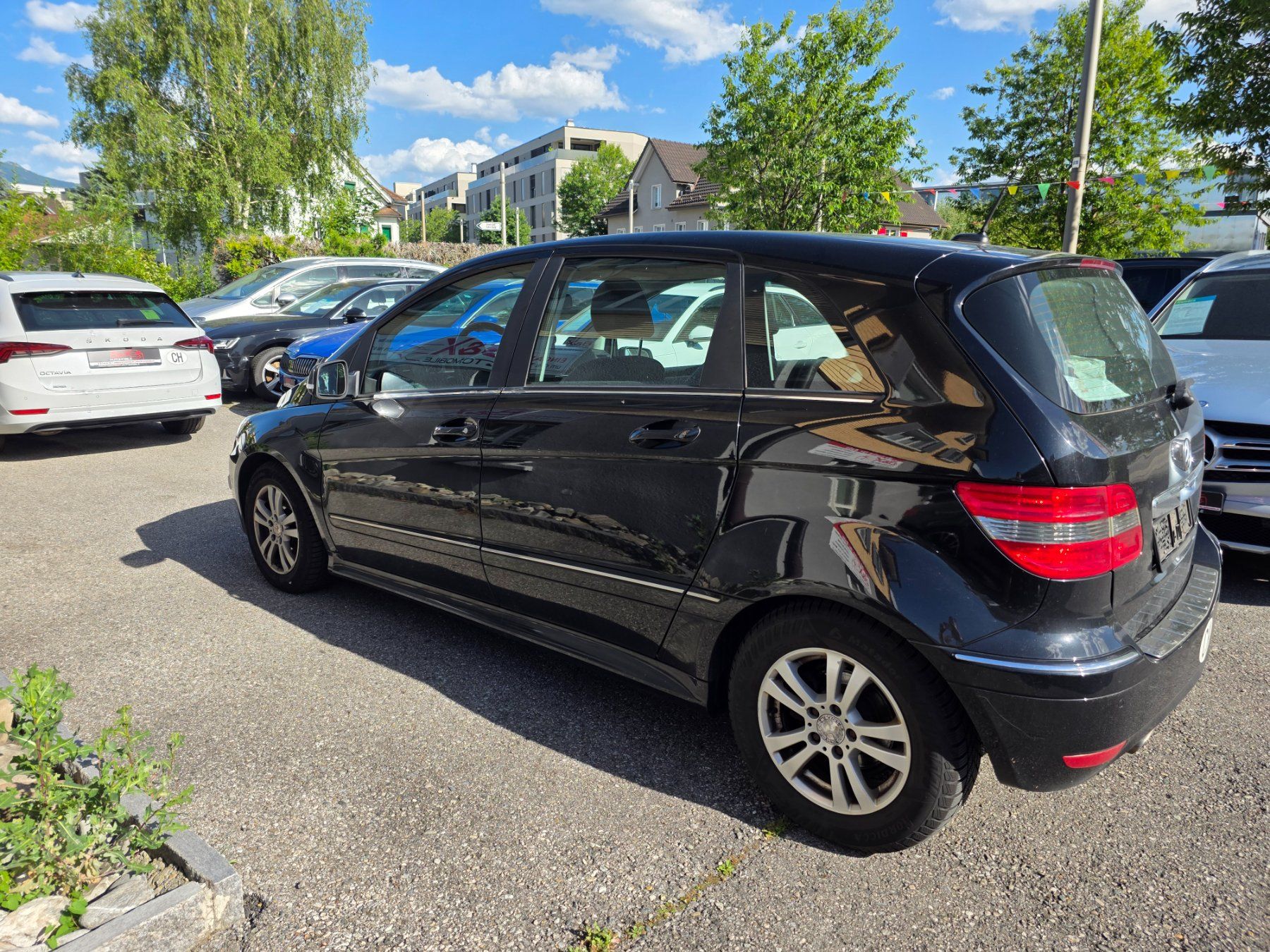 Mercedes-Benz Autos: Mercedes Benz B 180 – Gebraucht aus Widnau von B6X 6