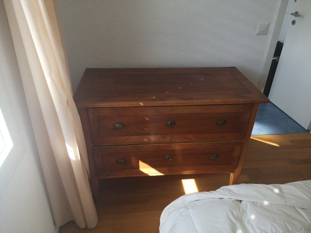 Cassettiere: belle commode avec 2 tirroirs – Usato da Boudry venduto da Philippe5161 1