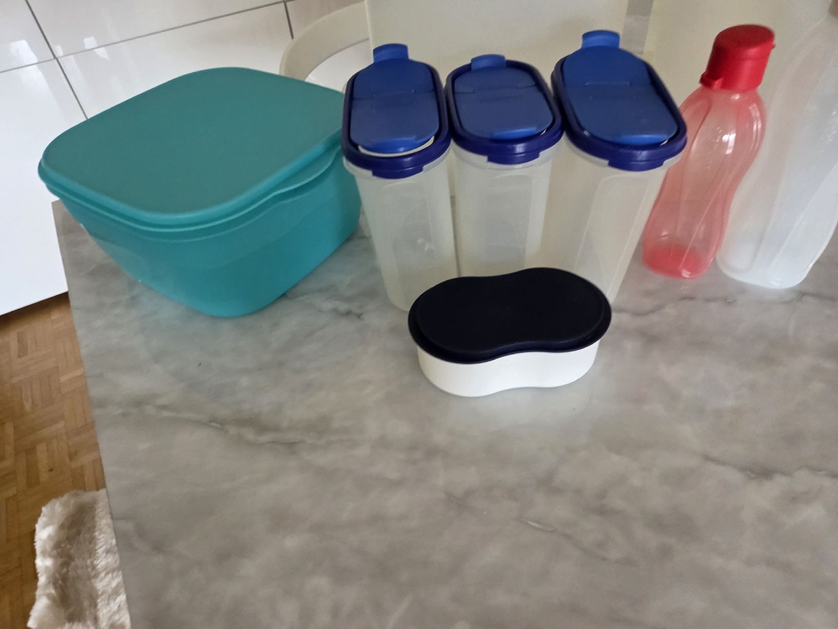 Tupperware Behälter & Ähnliches: TUPPERWARE ab CHF 1 – Gebraucht aus Embrach von Musti20 1