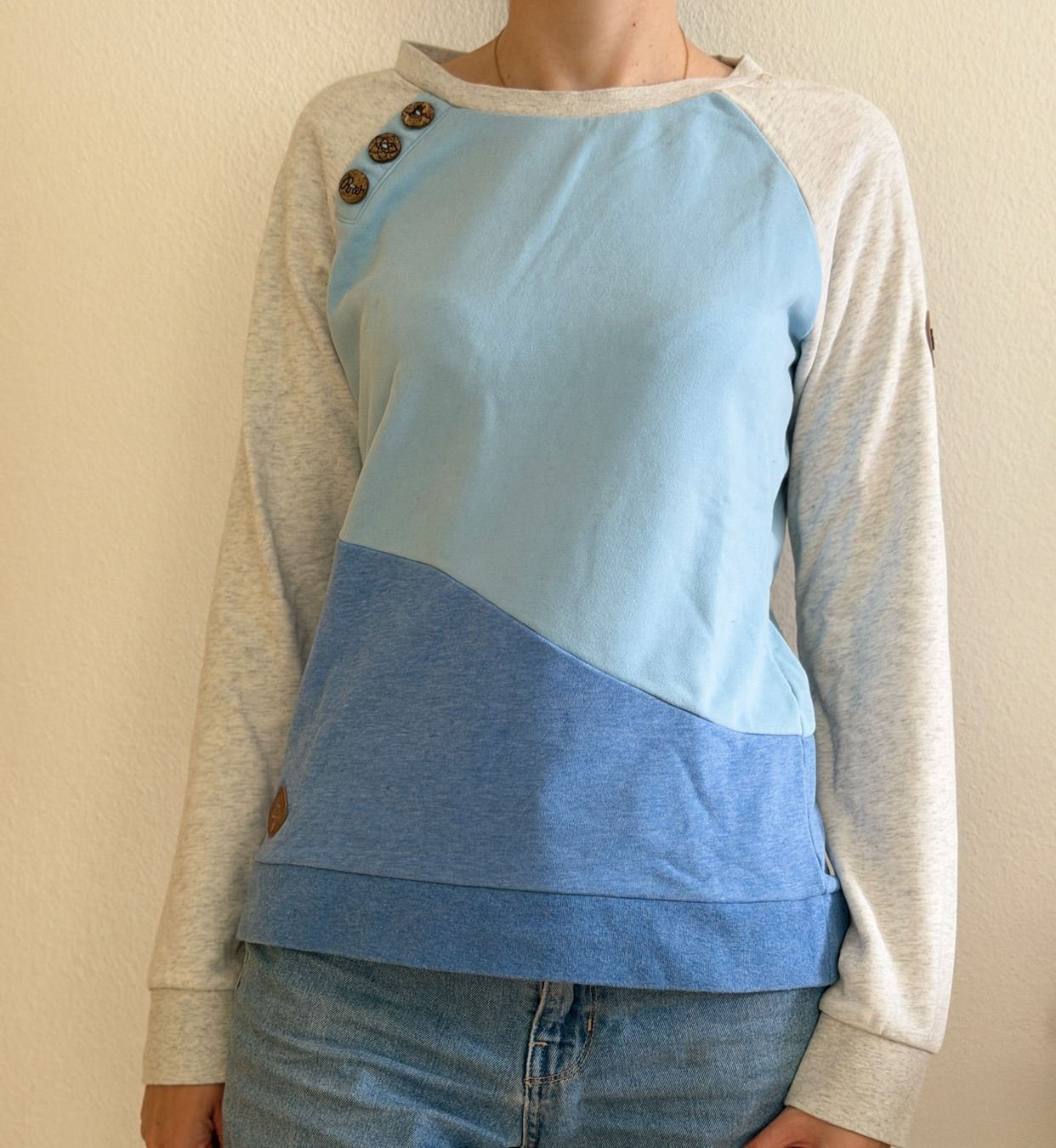 Maglioni & Felpe: Damen Pullover Sweatshirt Ragwear hellblau Grösse S wie neu – Nuovo (secondo la descrizione) da Adliswil venduto da StyleAgain