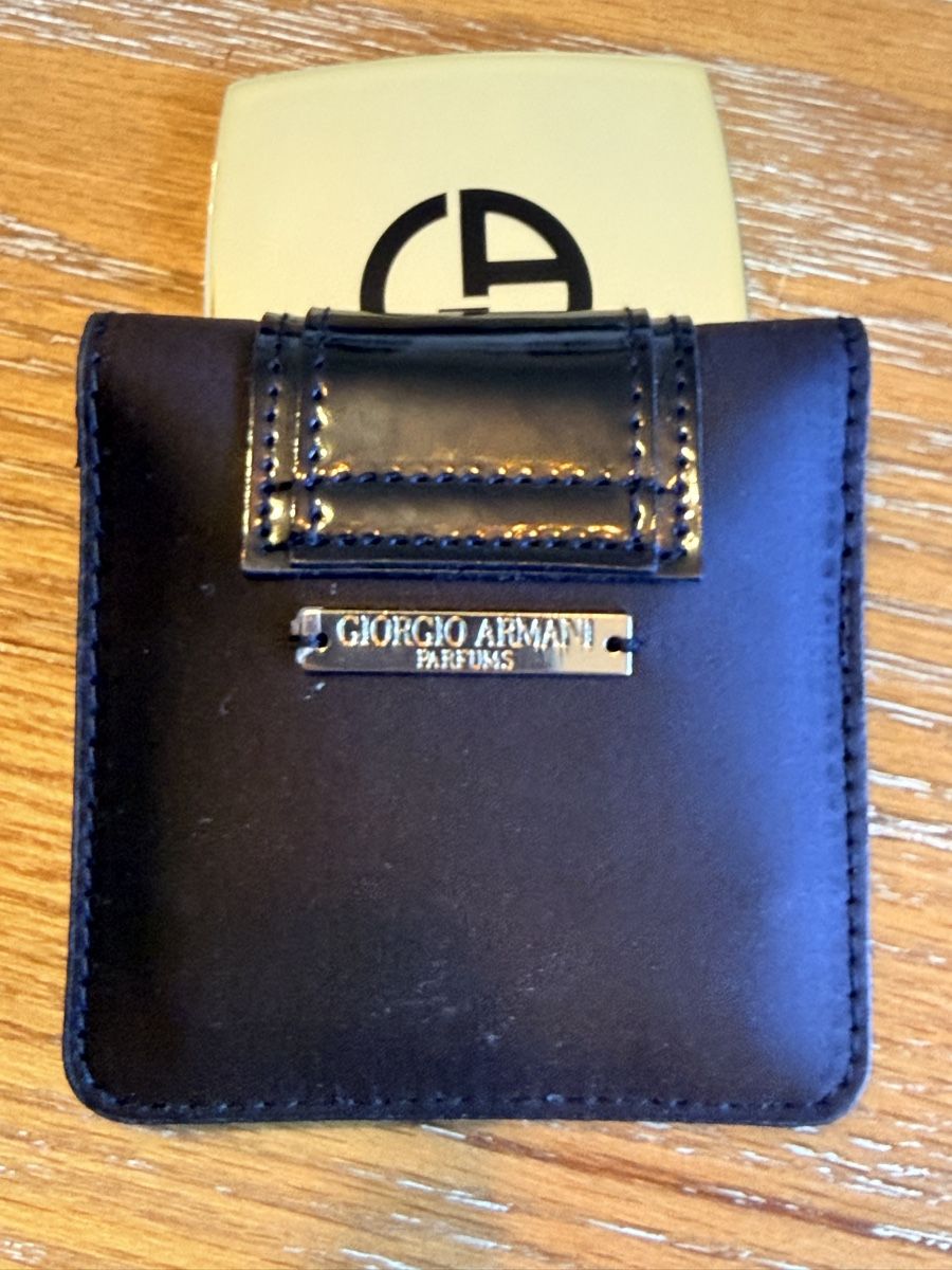 Specchi: Giorgio Armani Pocket Mirror Black Case Luxury Compact – Nuovo (secondo la descrizione) da Gockhausen venduto da van_82kh 2
