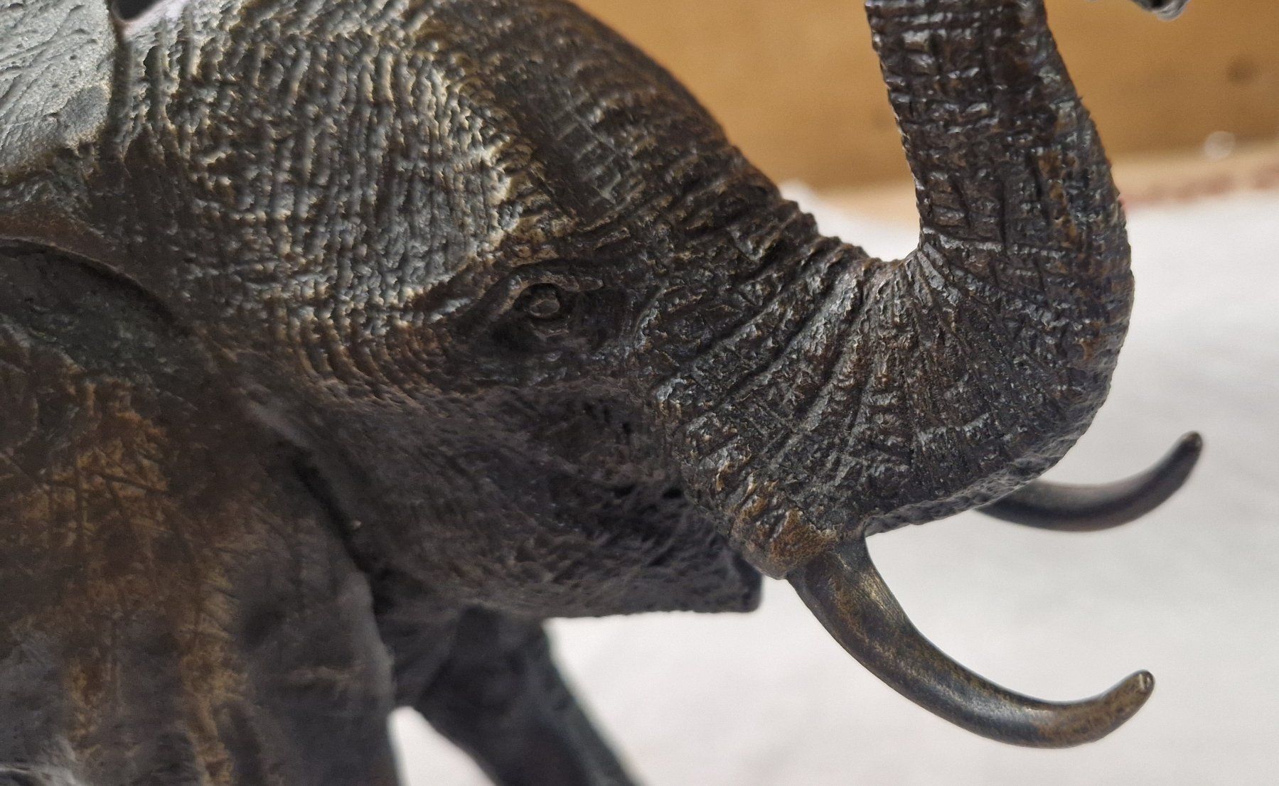 Sculptures & Statues: ELEVANT BRONZE – D'occasion à Bilten par Mic2022 2