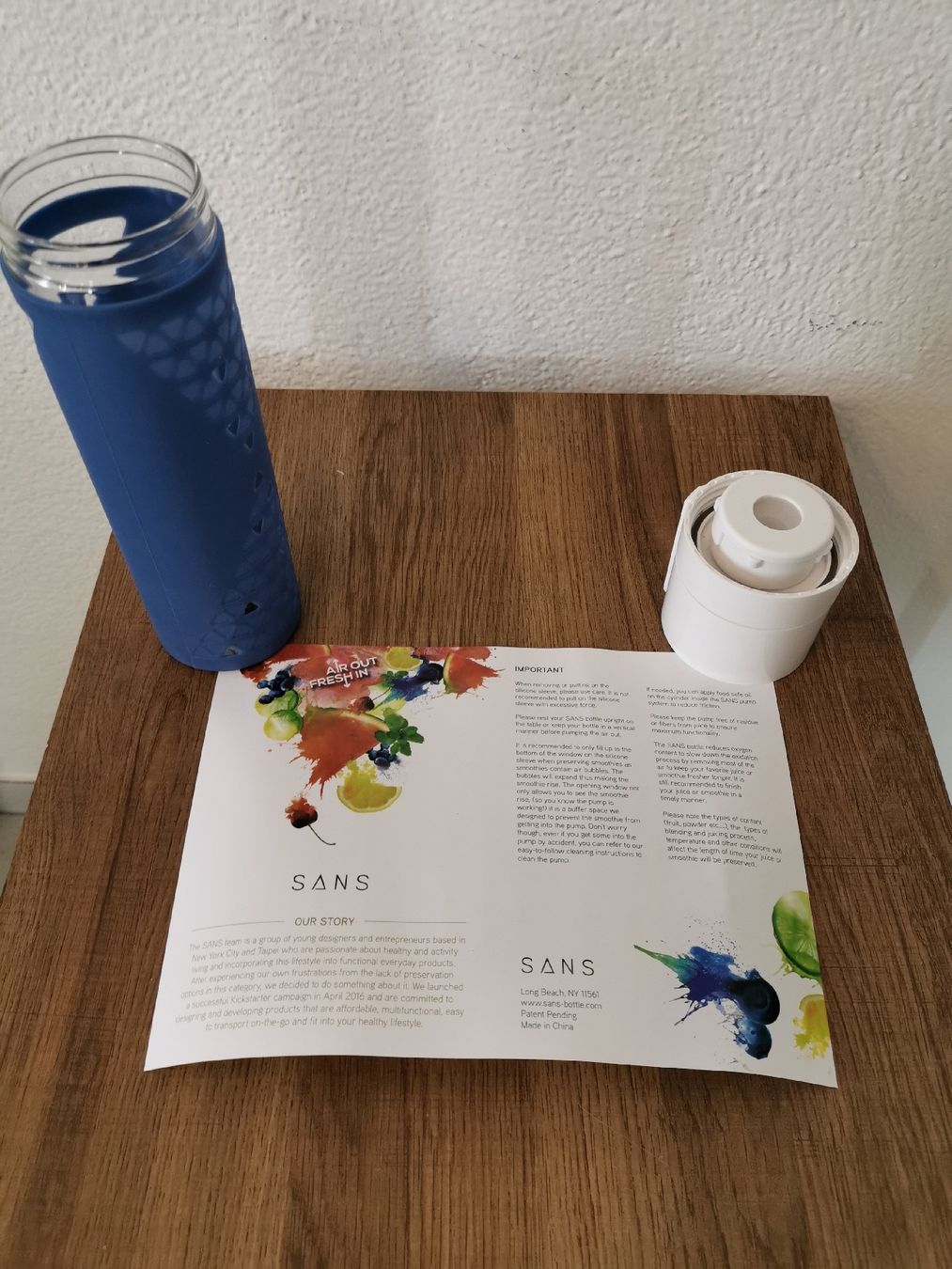 Altro in Stoviglie & Bicchieri: SANS Smoothieflasche mit Vakuumfunktion, neu – Nuovo (secondo la descrizione) da Bonaduz venduto da TheCahenzli 1