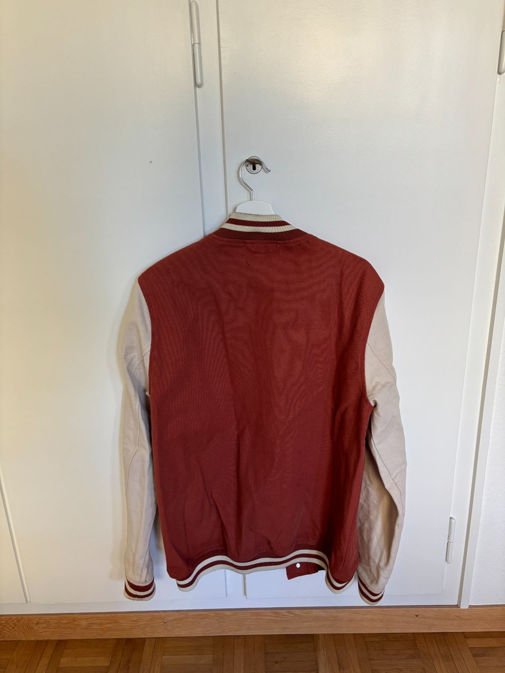 Asos Giacche: College Jacke, Grösse M, Übergangsjacke – Usato da Bern venduto da l_schweizer14 3