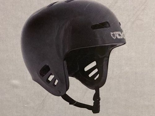 Helme: Helm TSG Dawn – Neu und originalverpackt aus Zürich von Mr.Panenka