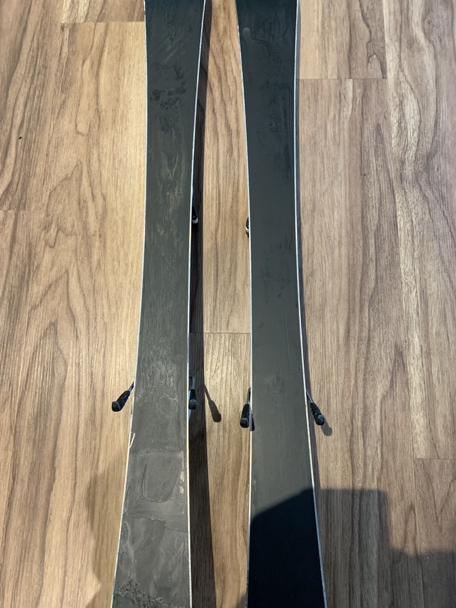 Head Skis: Head Super Shape Ski 107 – Gebraucht aus Plaffeien von Roebu3316 3