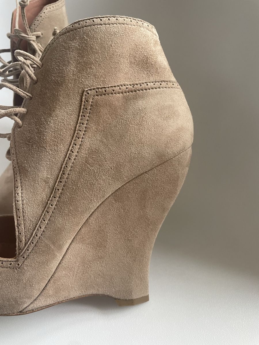 Scarpe da donna: Bottines compensées Alaïa beige 38,5 daim – Usato da Lausanne venduto da Charly_brune 2