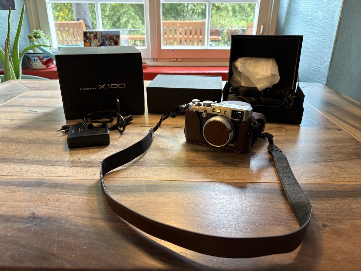 Fujifilm Fotocamera: Fujifilm X100 – Usato da Oberrieden venduto da Resfauser 1