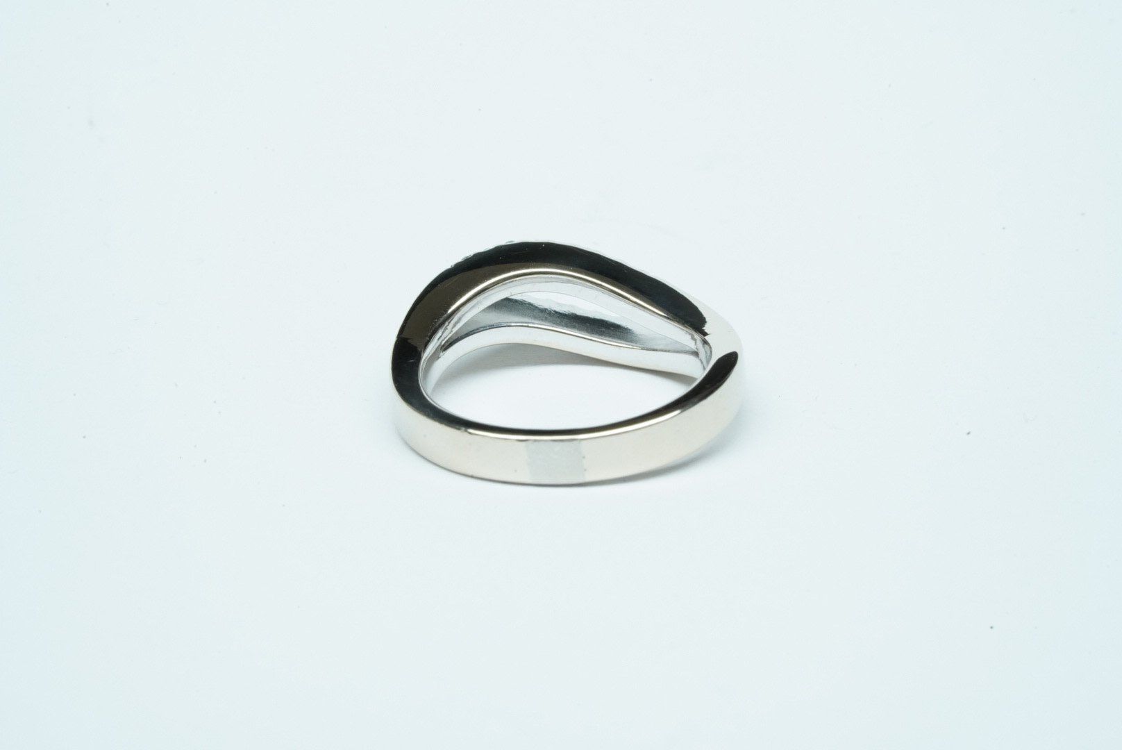 Anelli: Fingerring 18k Weissgold mit Diamanten – Usato da Bülach venduto da Re-Jewelled 3