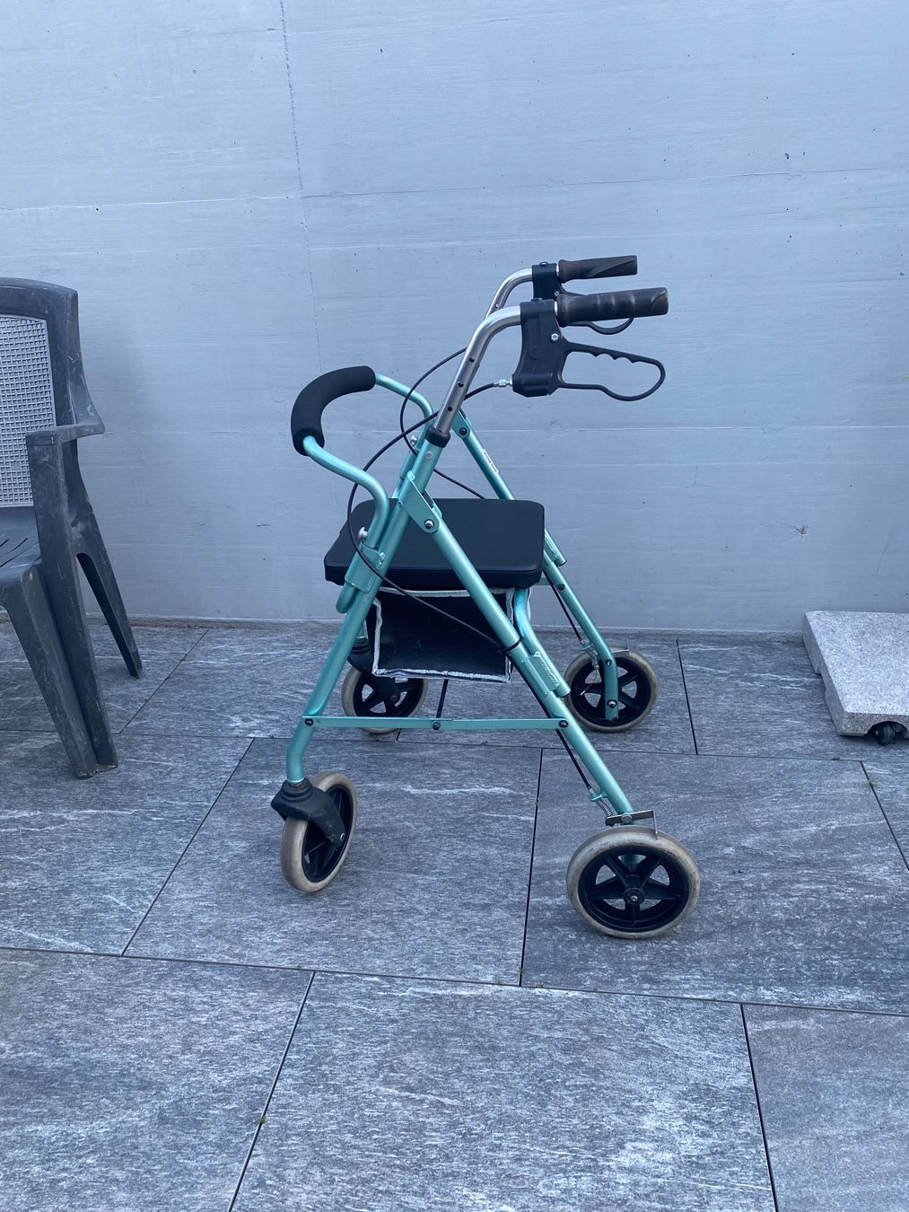 Gehhilfen: Rollator – Gebraucht aus Goldau von Bugja 2
