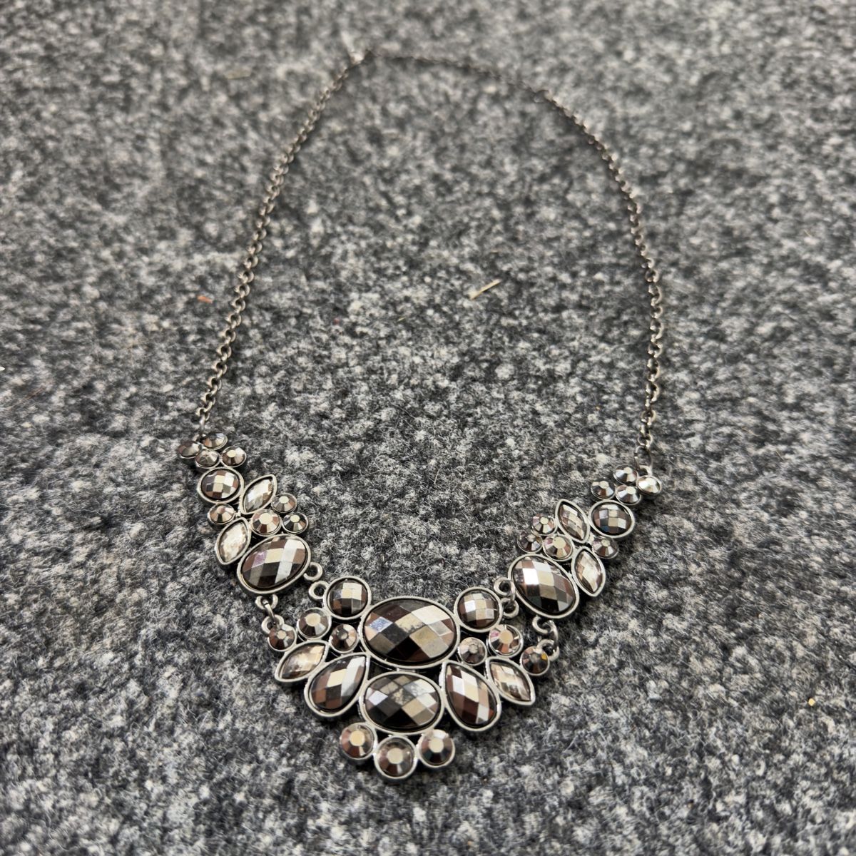 Catenine: Schicke Collier Kette 56 Gesamtlänge – Usato da Widnau venduto da kustercarmen 9