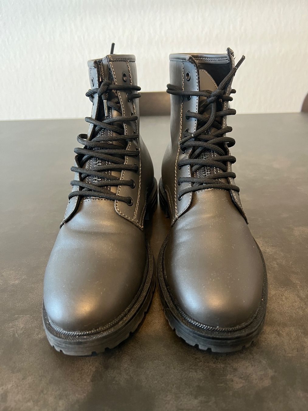 Zara Scarpe da uomo: Bottines de chez Zara – Usato da Pully venduto da Afagone 1