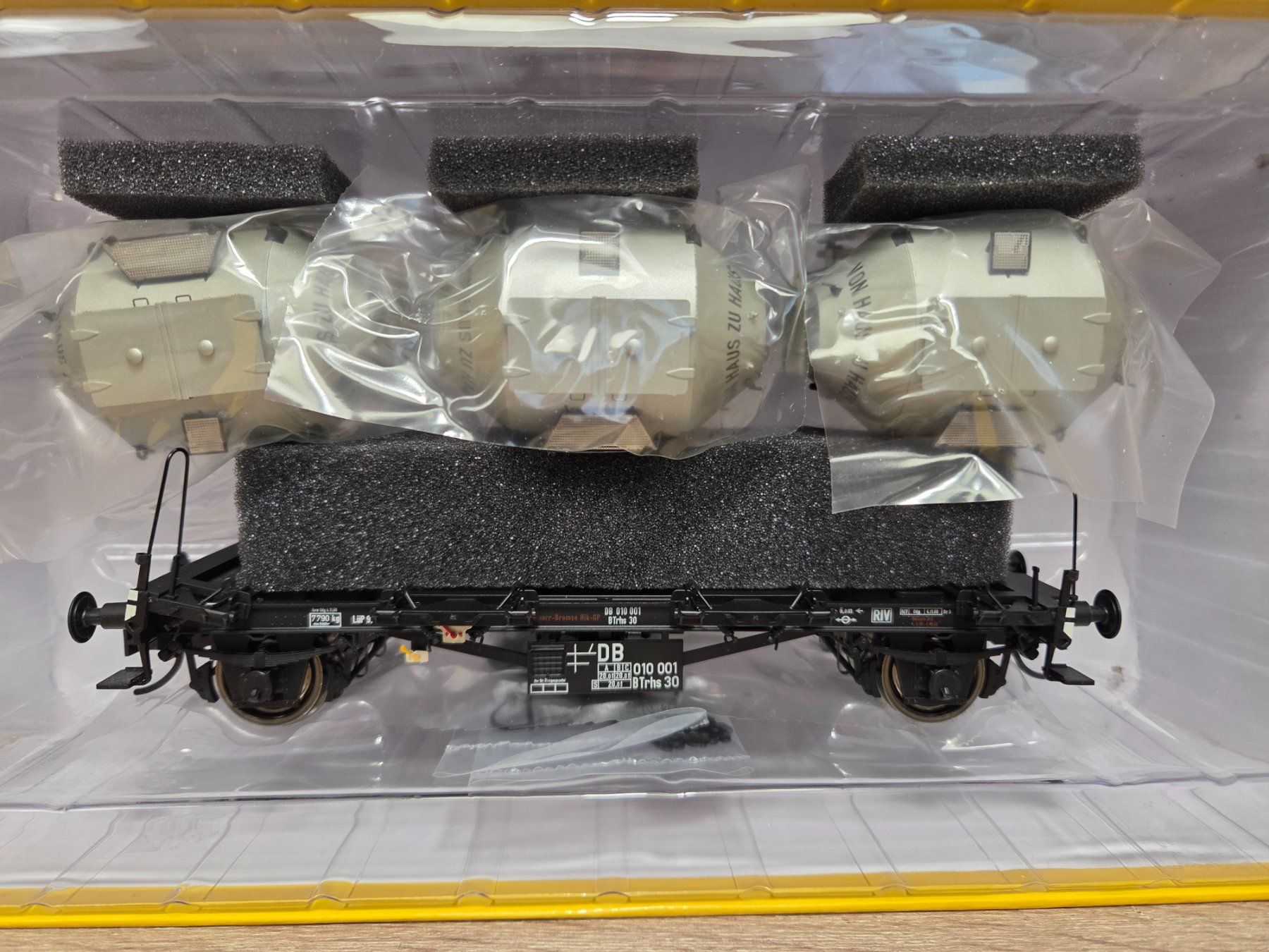 Brawa Trains électriques: Brawa 37150 Behältertragwagen DB Spur 0 – Neuf avec emballage d'origine à St-Aubin-Sauges par Lo_Go 1