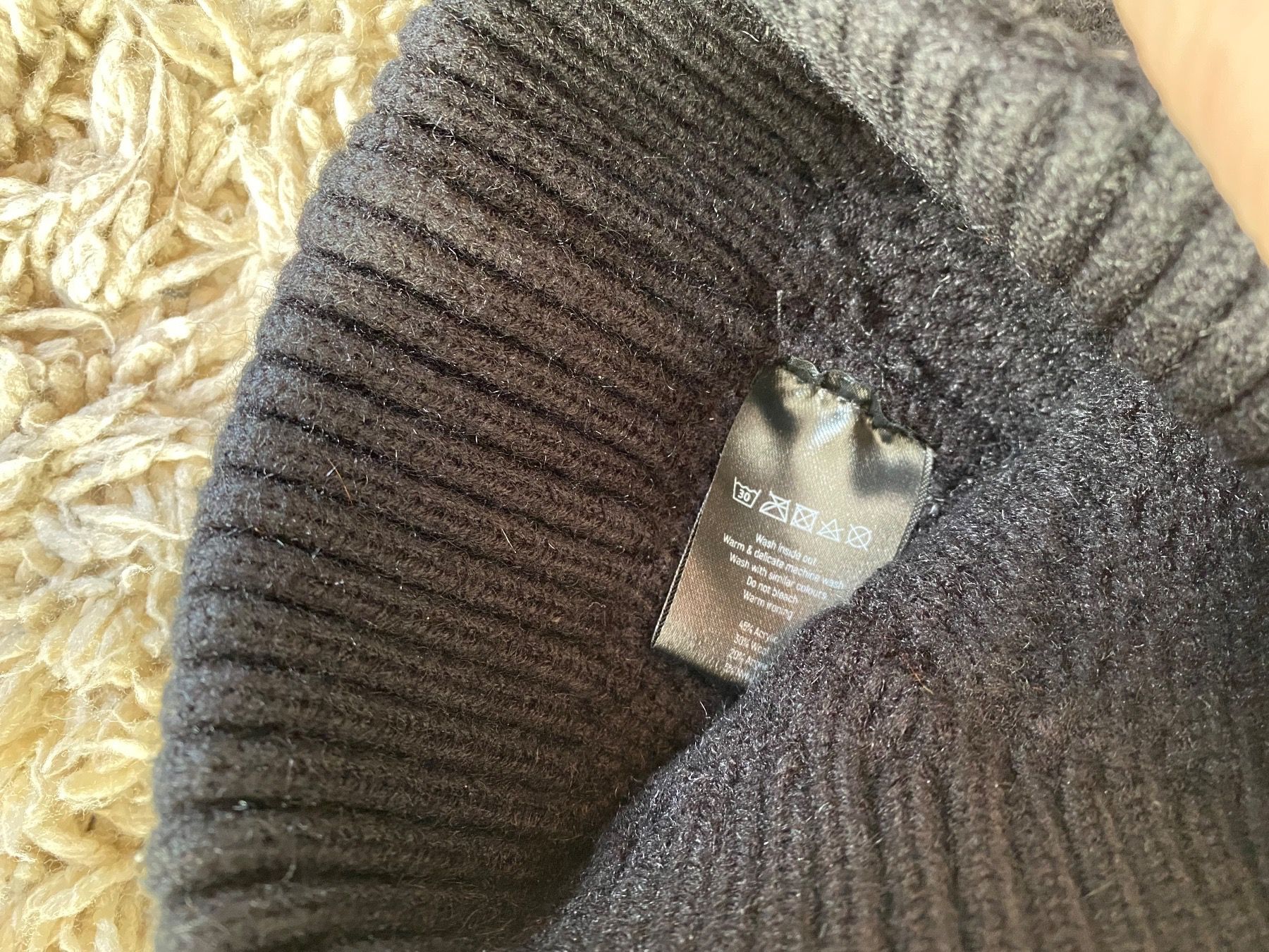 Hüte, Mützen & Caps: Schöne Mütze neuwertig – Neu (gemäss Beschreibung) aus Buchs ZH von crazyhandbaggirl123 4