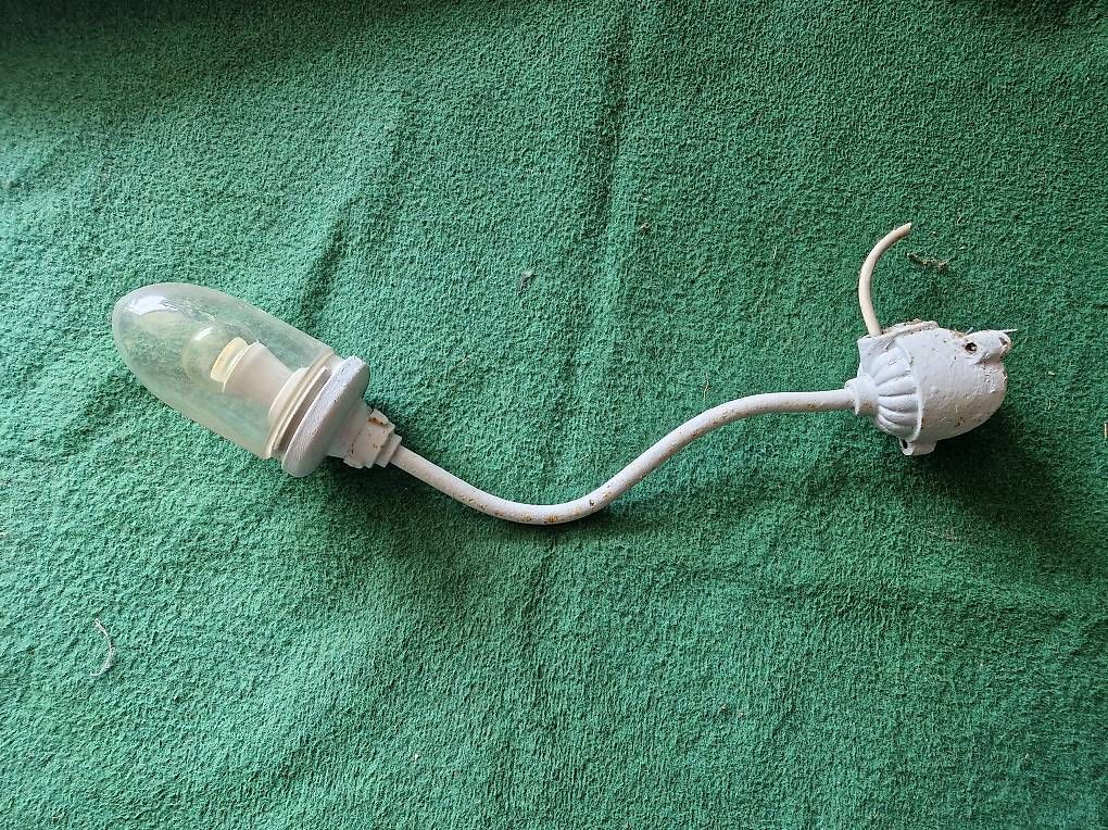 Lampade: Stall Lampen – Usato da Grosswangen venduto da chreguu