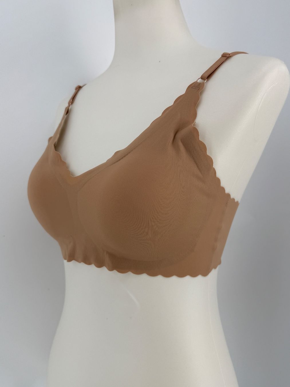 Altra biancheria intima: BH/ Top Gr. L – Nuovo (secondo la descrizione) da Auenstein venduto da moin. 2
