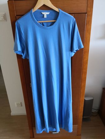 T-Shirt Kleid von H&M in hellblau Gr. M rückenfrei