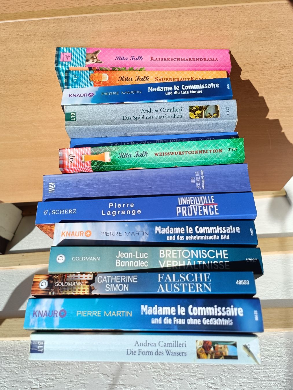 Libri: 13 Länderkrimis – Usato da Steffisburg venduto da zulg03 3