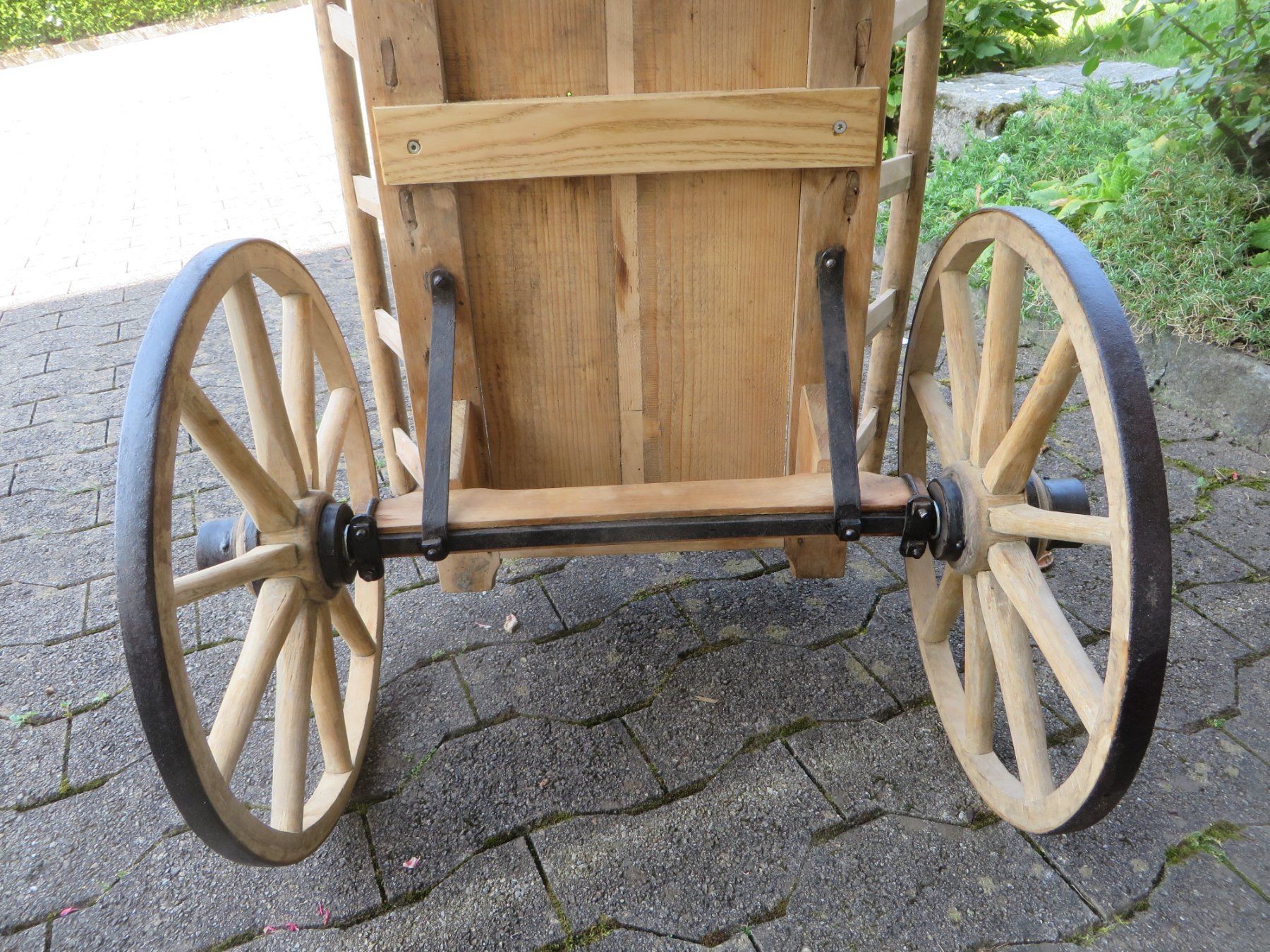 Carrelli di trasporto: Nr. 6 Orginal restauriertes Leiterwägeli / Leiterwagen – Usato da Ermenswil venduto da lodero 6