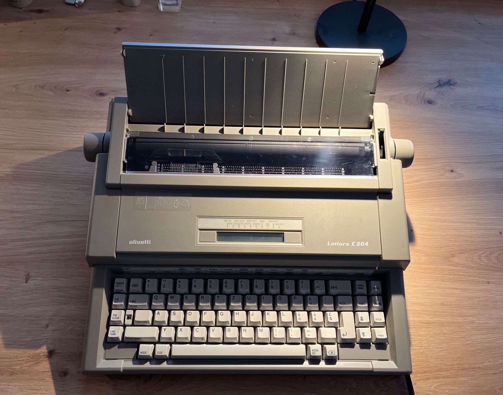 Olivetti Macchine da scrivere: Elektrische Schreibmaschine Olivetti – Usato da Wolhusen venduto da ram_mvr6
