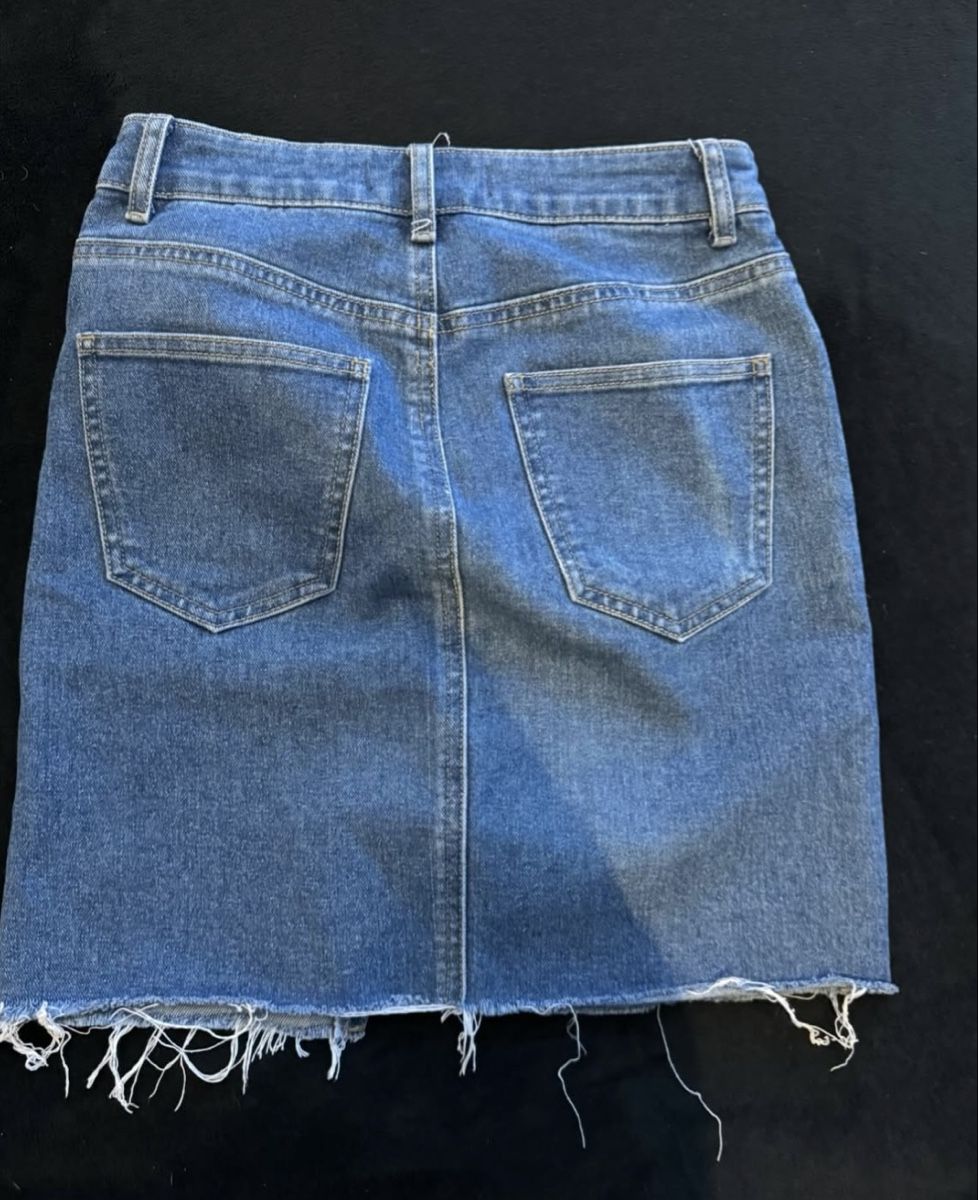 Vestiti & Gonne: Mini jupe en jeans  – Nuovo (secondo la descrizione) da Attalens venduto da bazar_de_giada 1