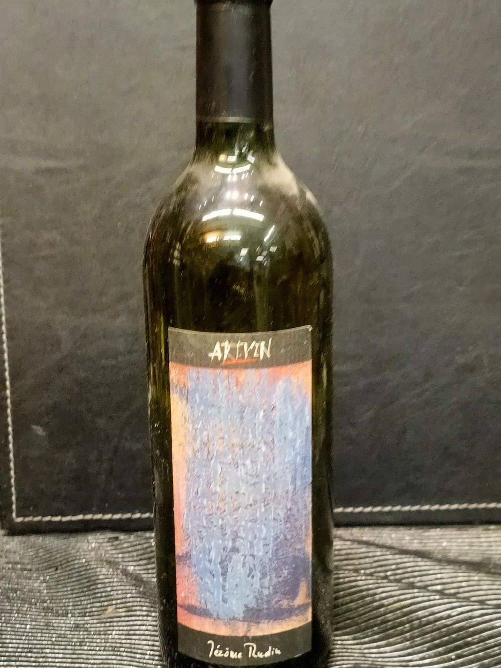 Vino: ART IN 1999 – Nuovo (secondo la descrizione) da Genève venduto da Leboucheoreilles