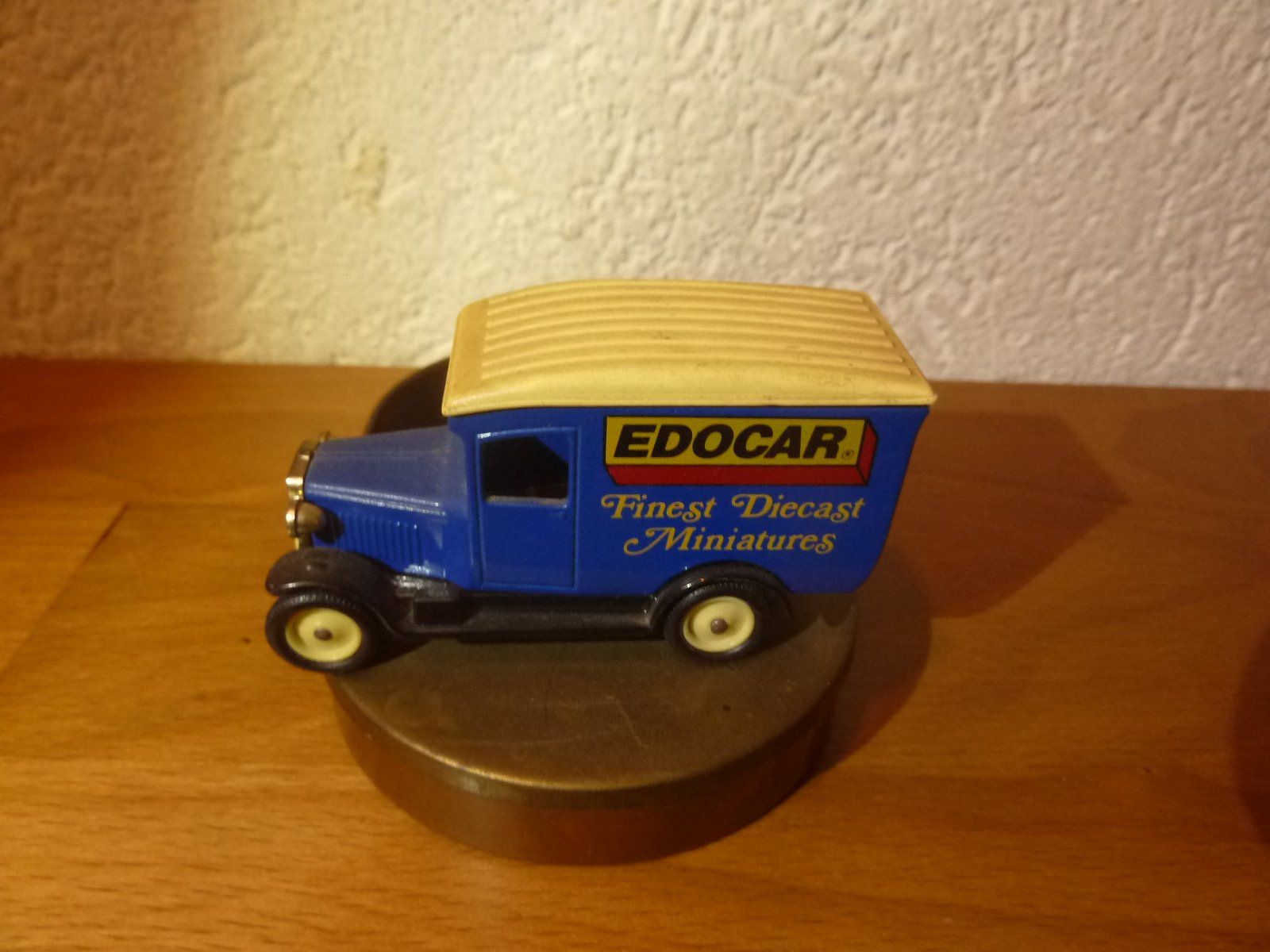 Aschenbecher: Aschenbecher EDOCAR Finest Diecast Miniatures – Gebraucht aus Hochfelden von swissice 4