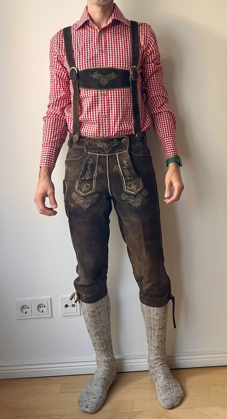 Hosen: Lederhose, Trachtenhemd, Strümpfe – Gebraucht aus Zürich von jbr_p8kh 2