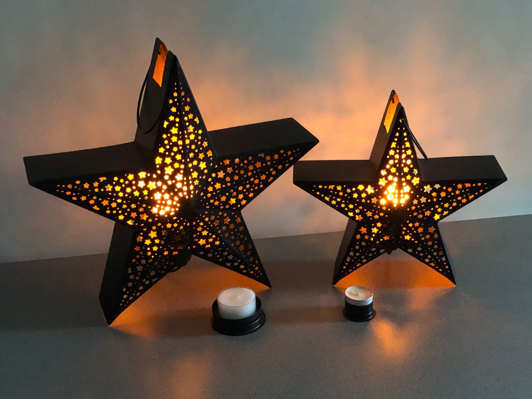 Tutte le decorazioni: Metallstern Leuchte / Weihnachts Dekoration mit Flacker-LED – Nuovo (secondo la descrizione) da Bergdietikon venduto da Garak