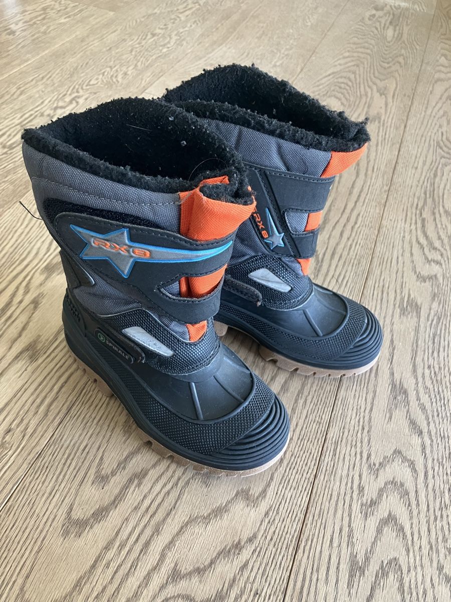 Moon Boot Scarpe per ragazzi: Moonboots Grösse 30 – Usato da Cham venduto da Liliane78