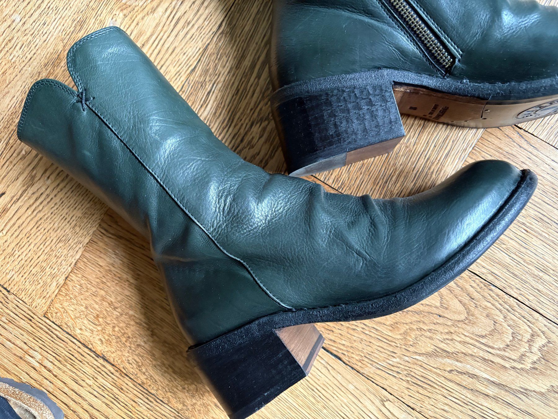 Scarpe da donna: Fiorentini und Baker Stiefeletten neu – Nuovo (secondo la descrizione) da Solothurn venduto da crichi9902