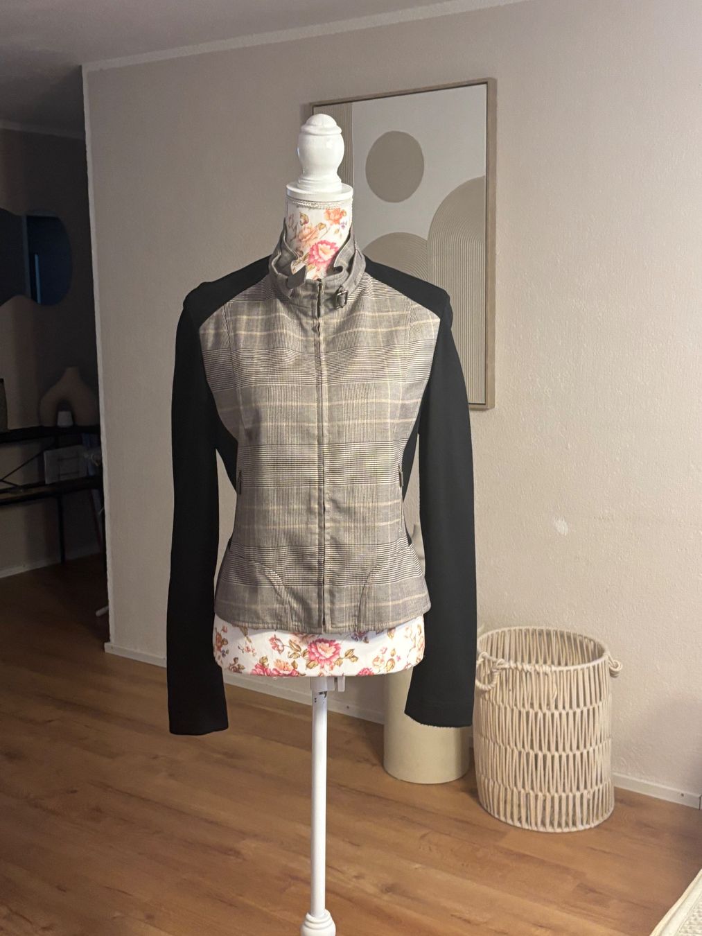 Akris Vestes: Akris Jacke , 100% Lanawolle – D'occasion à St. Margrethen SG par dijanaO