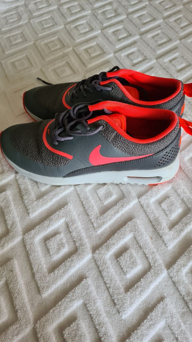 Nike Chaussures femmes: nike schuhe – Neuf (Voir description) à Kriens par nello-1 1