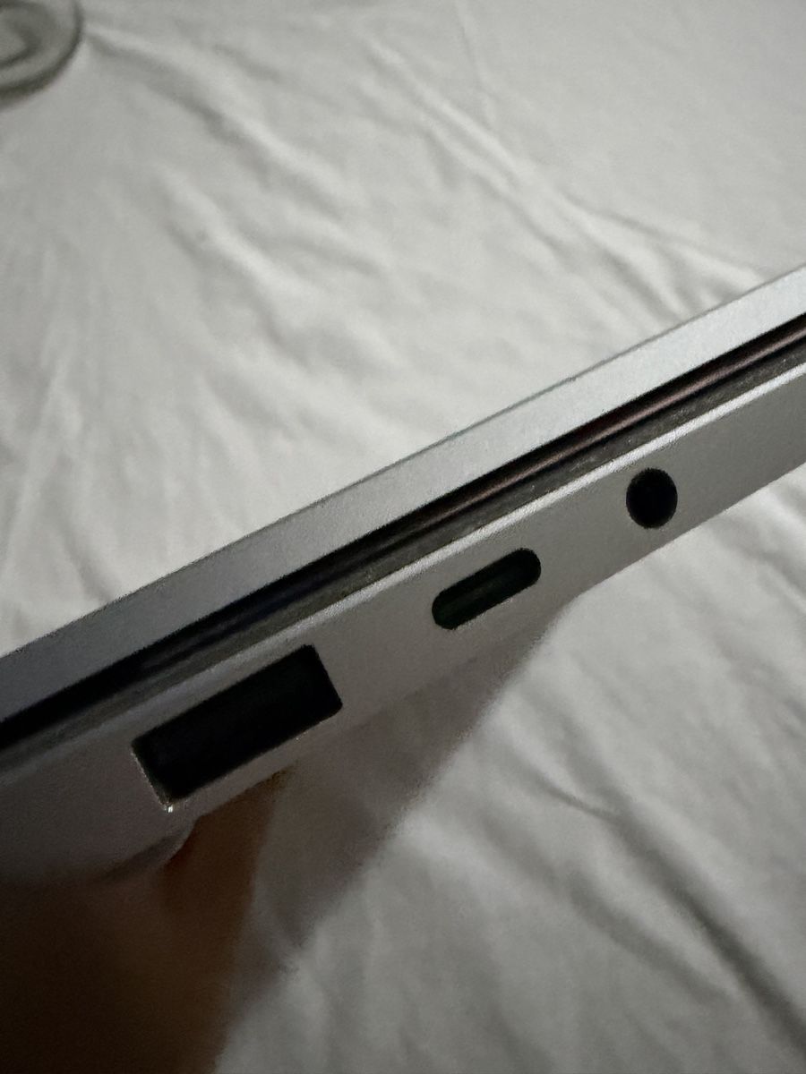Microsoft Notebooks: Microsoft Surface Laptop 4 mit Touchscreen 16 GB RAM – Gebraucht aus Romanshorn von Monte. 3