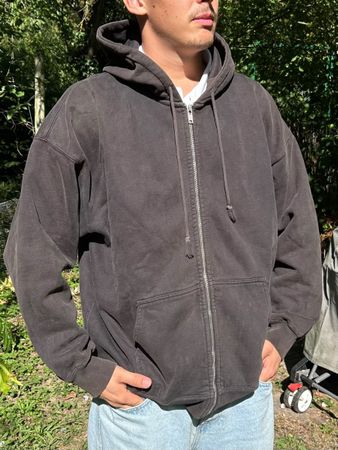 Kapuzenjacke mit Reissverschluss schwarz 