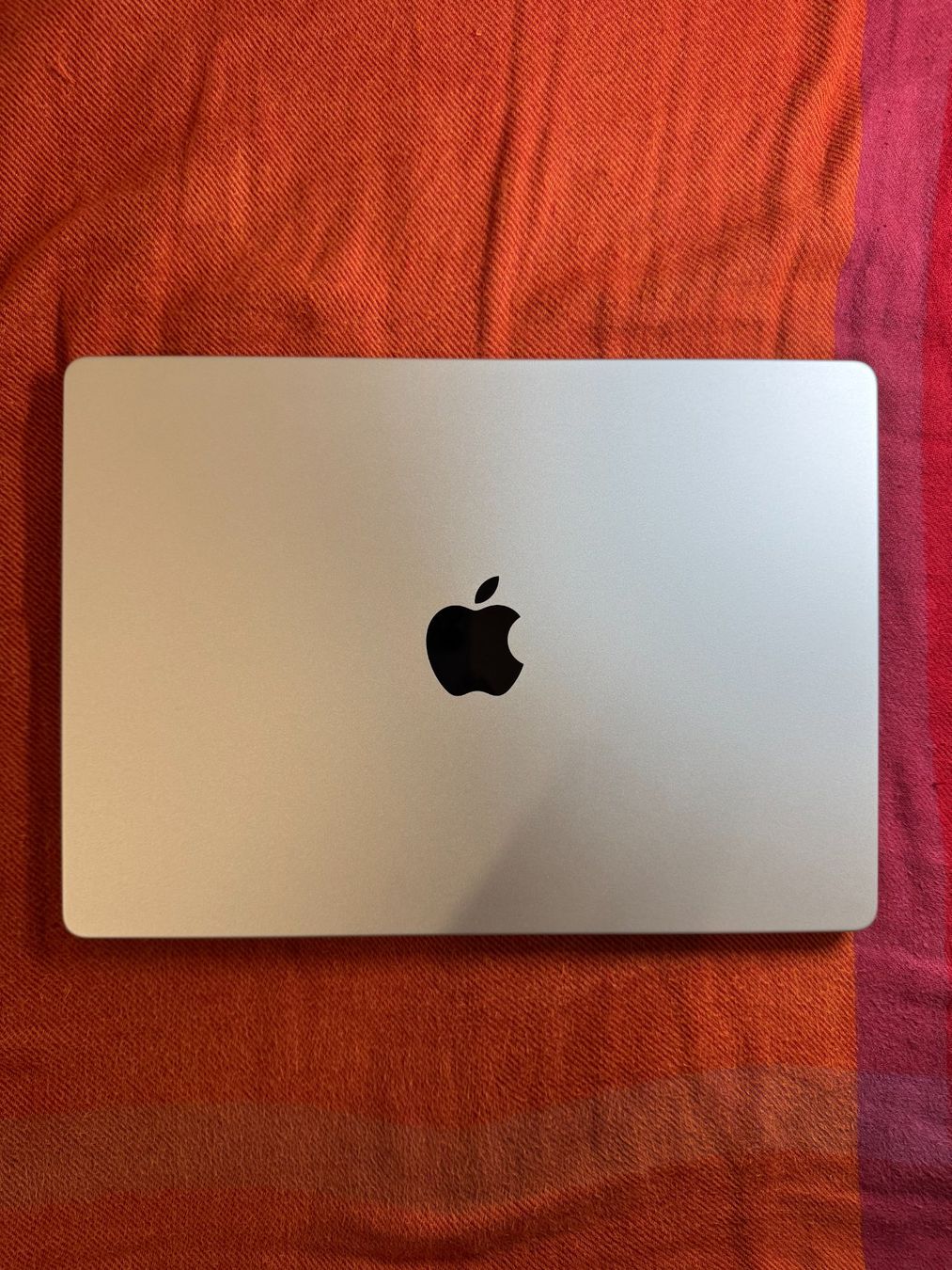 Apple Notebook: Apple MacBook Pro 14" M3 - Top Zustand! – Nuovo (secondo la descrizione) da Gümmenen venduto da MyIDevice 2