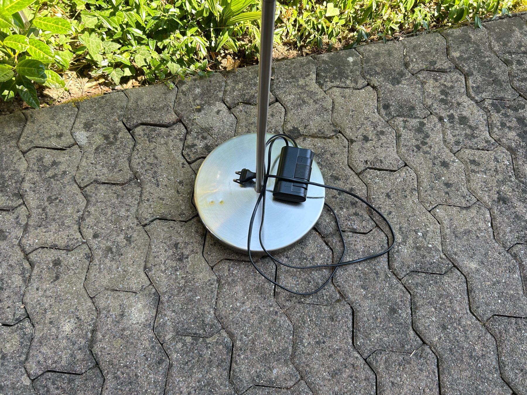 Lampade: Ständerlampe – Usato da Binningen venduto da Kilini 2