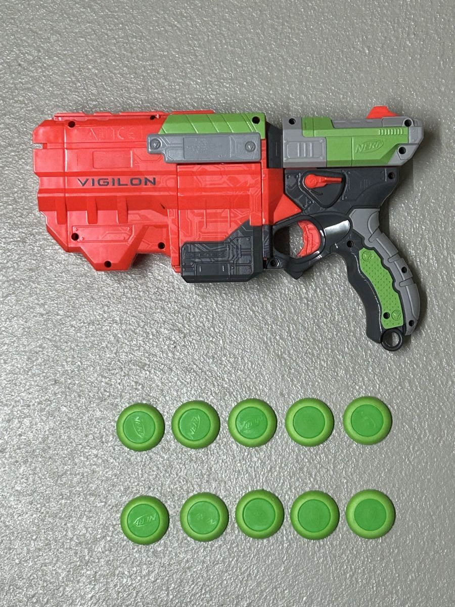 Nerf Giocattoli: NERF VTX Vigilon Disc Blaster mit 10 Discs – Usato da Luterbach venduto da Magnesium3 1
