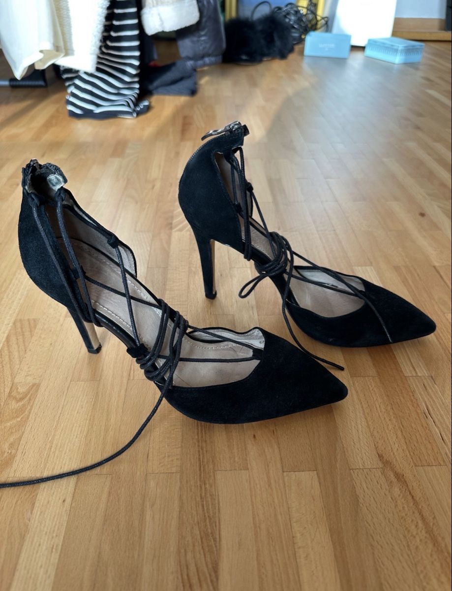 Scarpe da donna: Pumps black lace-up high heel size 38 – Usato da Luins venduto da vvs_7kqr 2