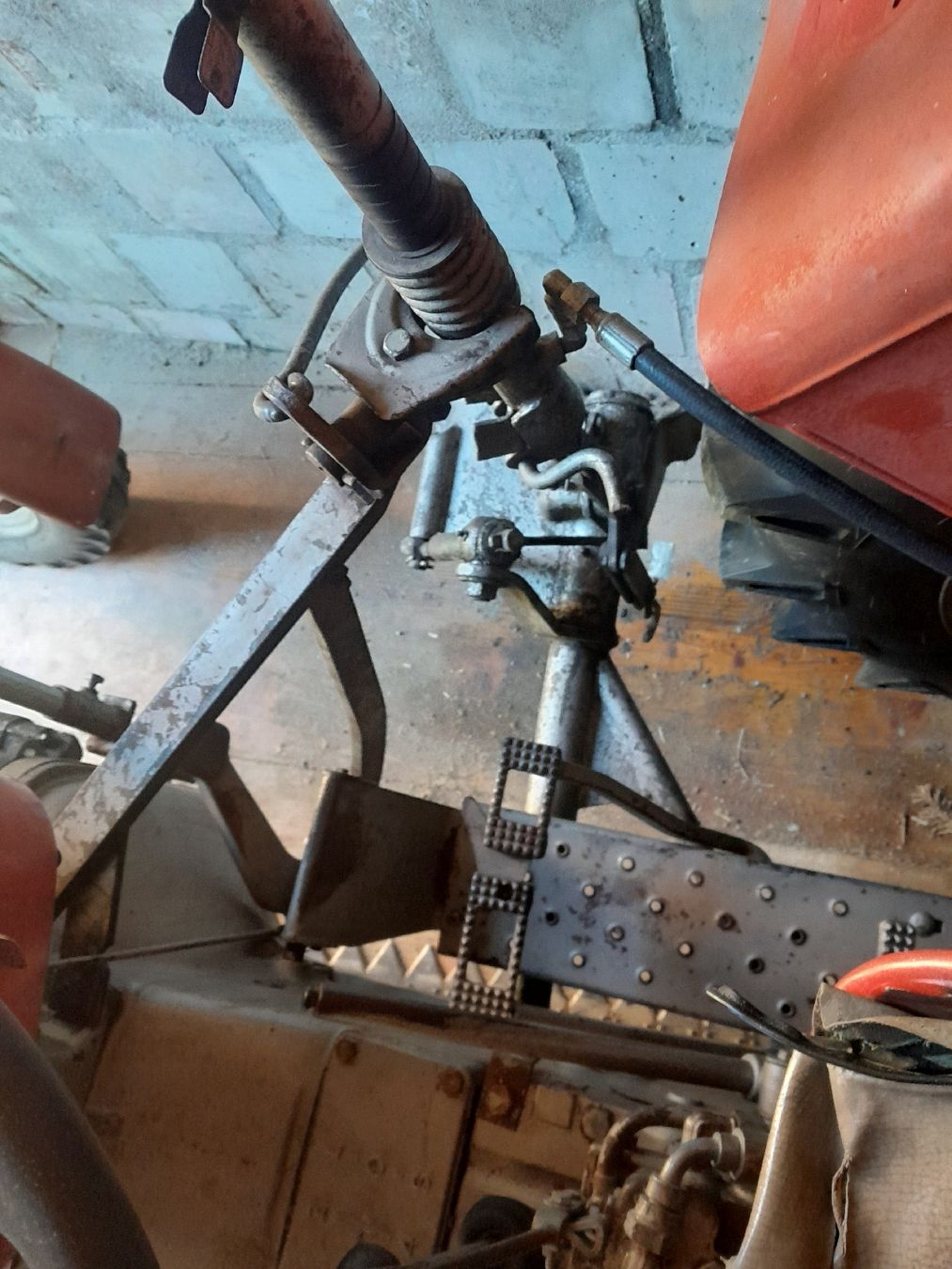 Tutte le macchine: Massey Ferguson 130 – Usato da Studen SZ venduto da Mostelbock02 1