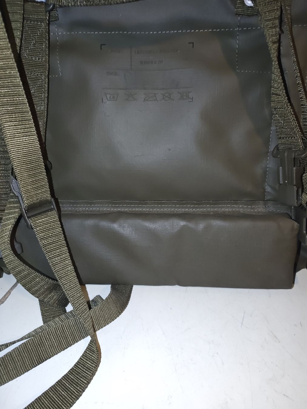 Schweizer Armee Zaini: Armee Rucksack Robust. (nov661) – Usato da Künten venduto da Schnaepplihuus 5