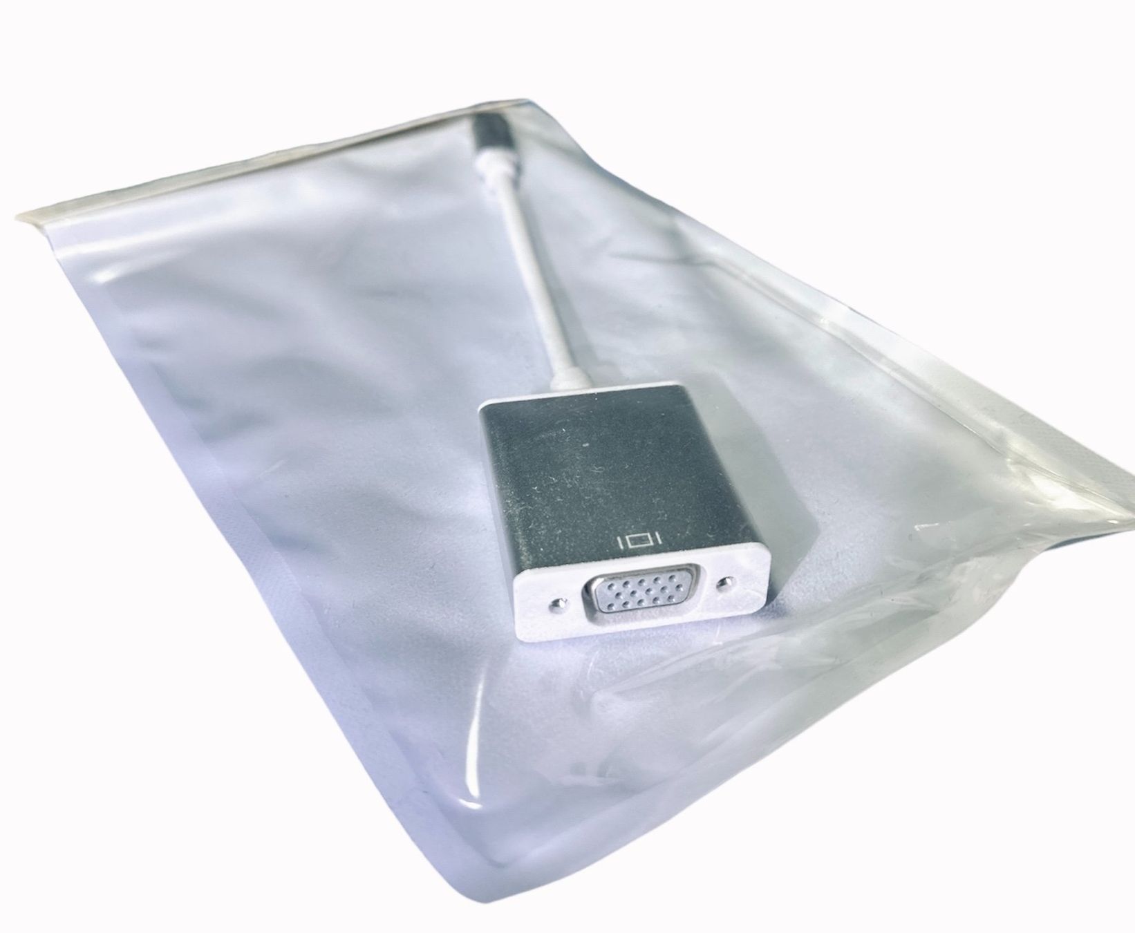 Adattatori: Adaptateur ipad pro macbook Type C à VGA – Nuovo e nell'imballaggio originale da Morges venduto da DigiAC 1