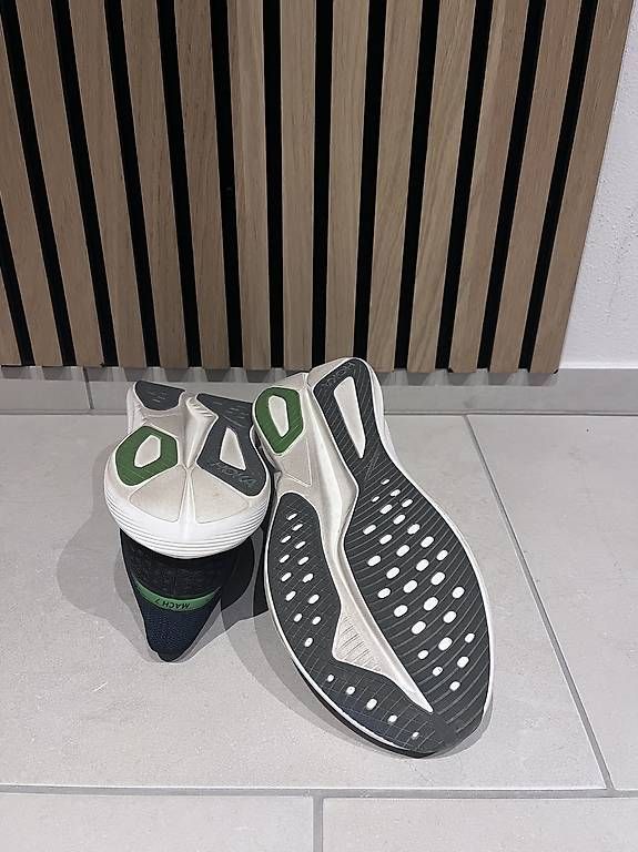 Hoka One One Scarpe da uomo: Hoka one Mach 7, gr. 42 – Usato da Gibswil venduto da bibus2008 2