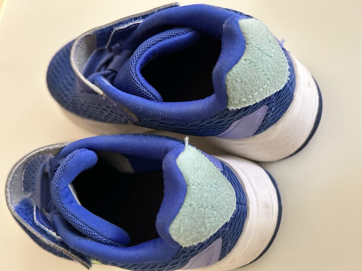 Adidas Scarpe per ragazzi: Baskets Adidas / taille 28 – Usato da Meyrin venduto da Bronx86 2