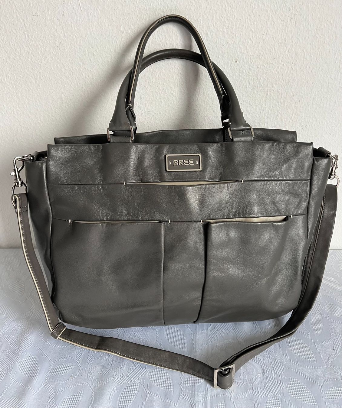 Bree Borse da donna: Orig. BREE Echtleder Hand oder Umhängetasche – Usato da Frauenfeld venduto da rey06 8