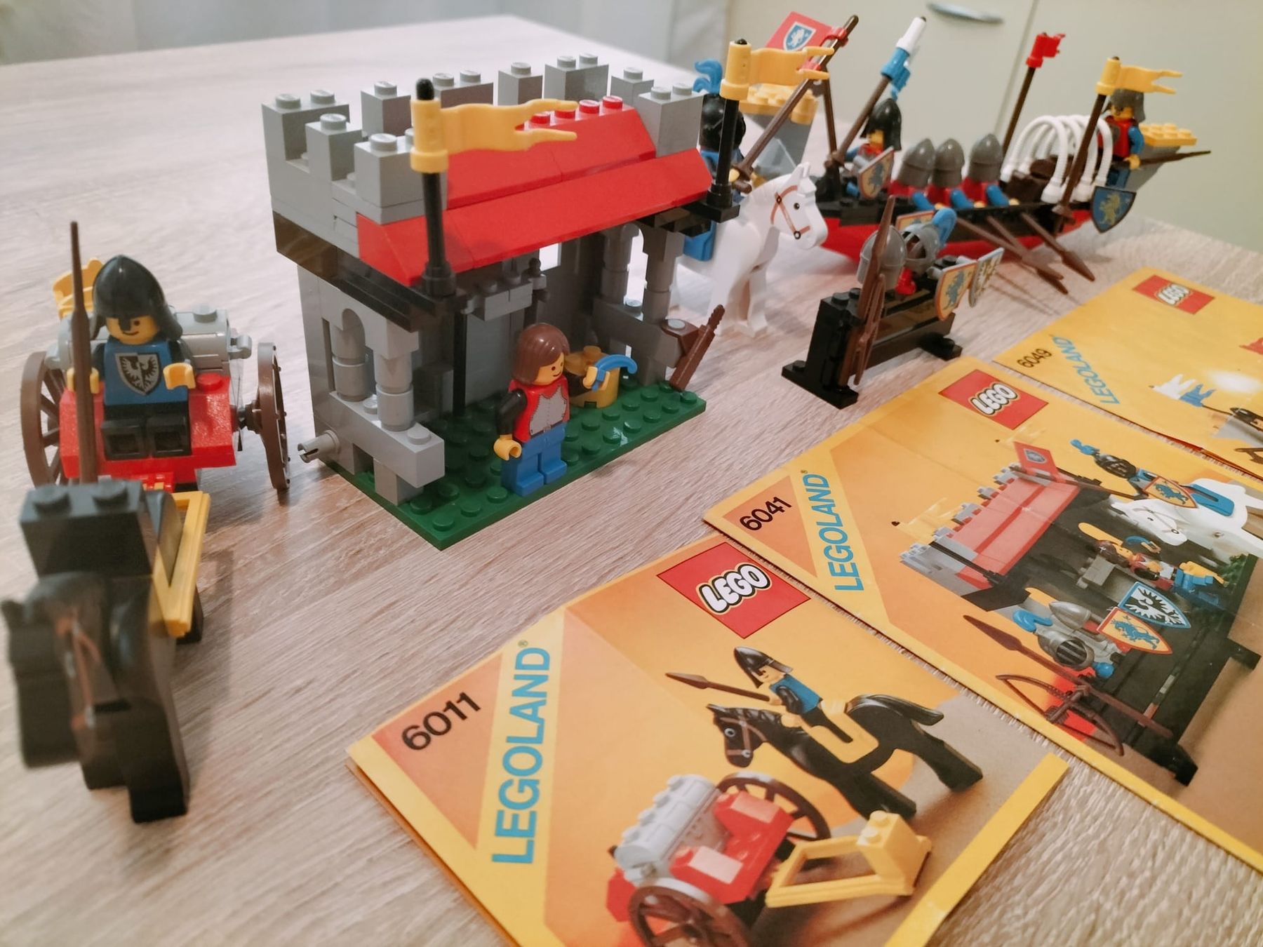 Lego Giocattoli: Lego Ritter mit Anleitung – Usato da Langnau im Emmental venduto da Ramona910 1