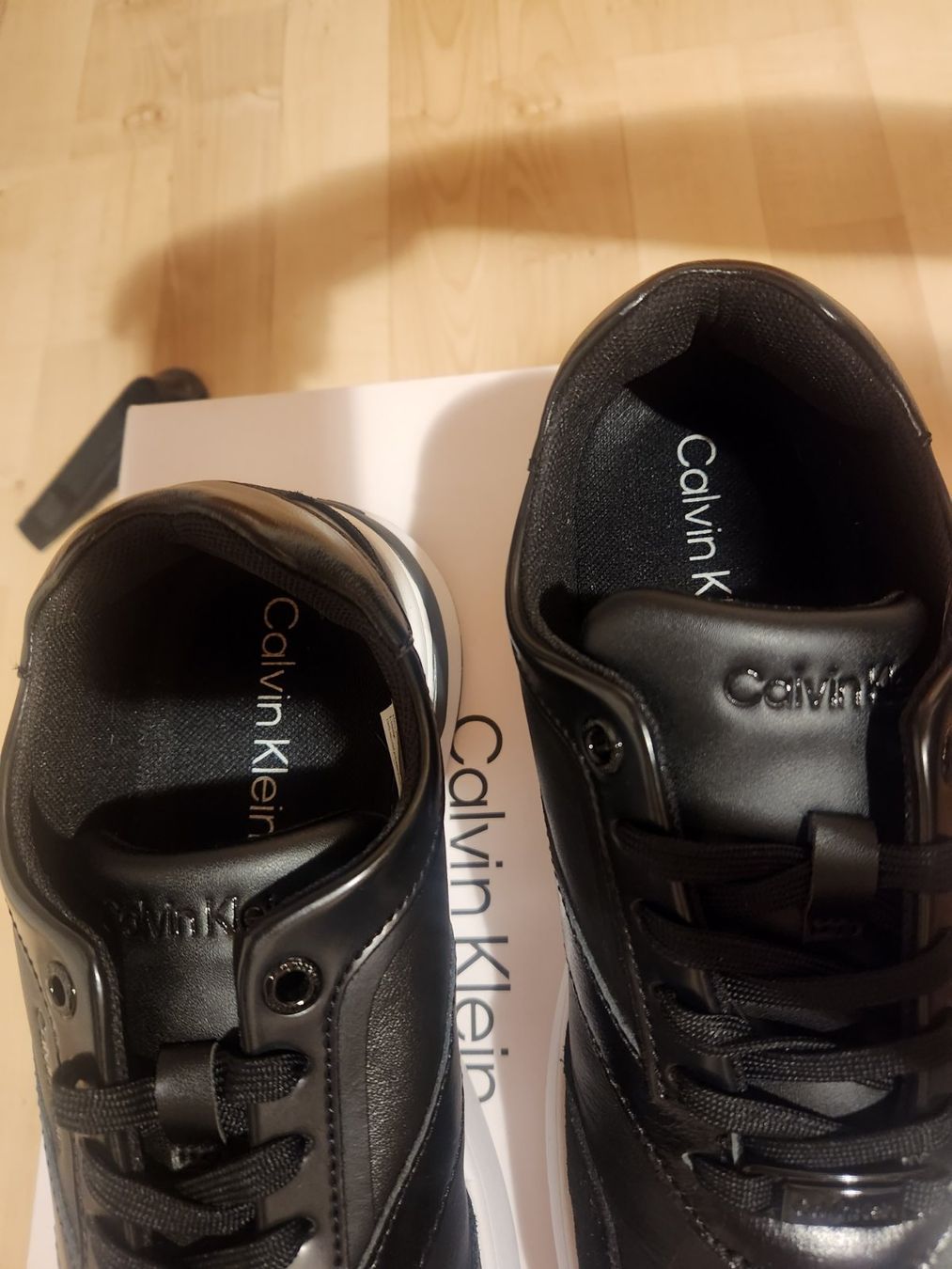 Calvin Klein Scarpe da donna: Calvin Klein Schuhe Gr39 – Usato da Bözberg venduto da Szni_9s8z 8